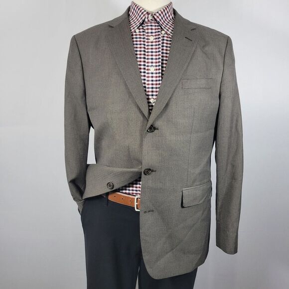 Banana Republic Men's Sport‎ Coat Blazer Three Button Brown Herringbone Poly 44R